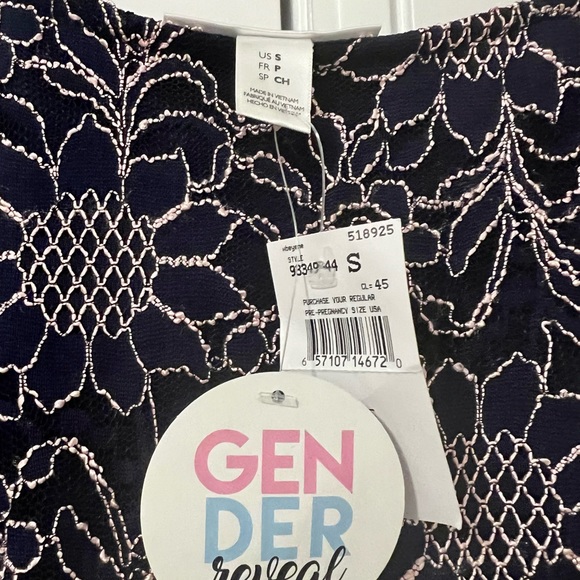 Gorgeous lace maternity dress size small - Picture 6 of 9